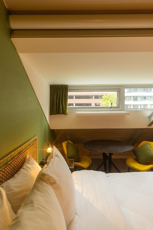 H2OTEL Rotterdam Buitenkant foto